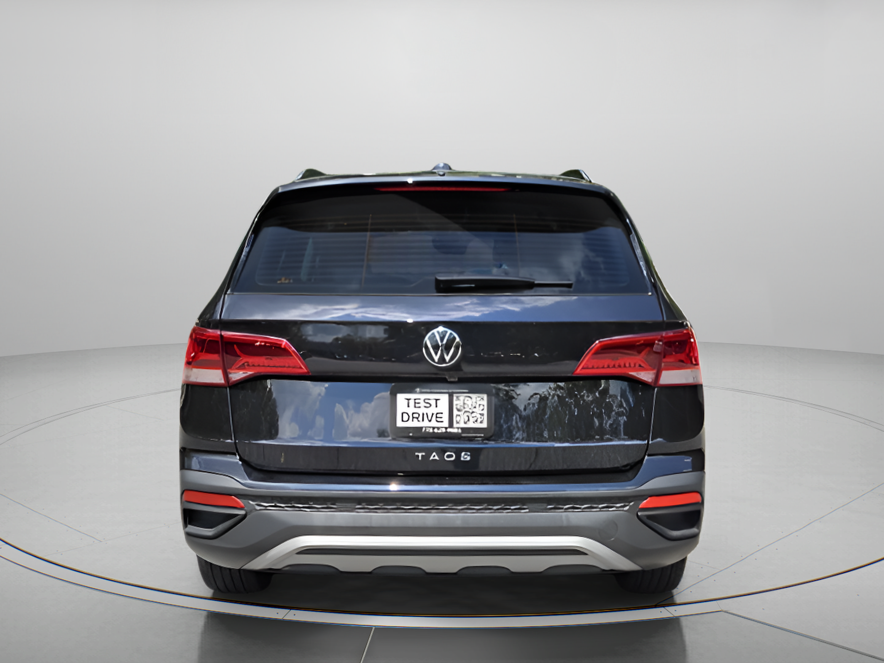 Certified 2023 Volkswagen Taos S w/ Driver Assistance Package FWD image 4