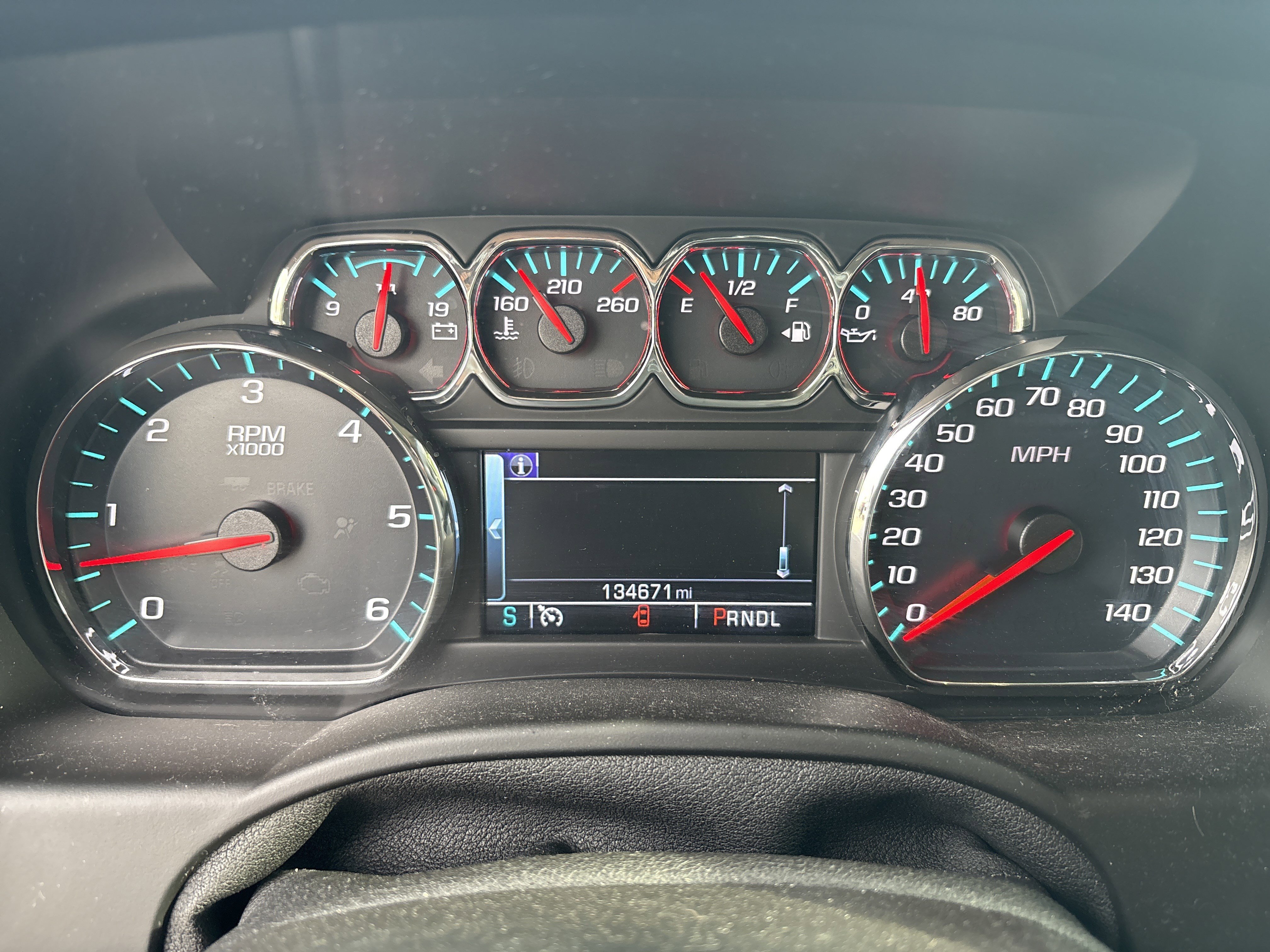 Used 2018 Chevrolet Suburban Premier w/ Max Trailering Package AWD/4WD image 23
