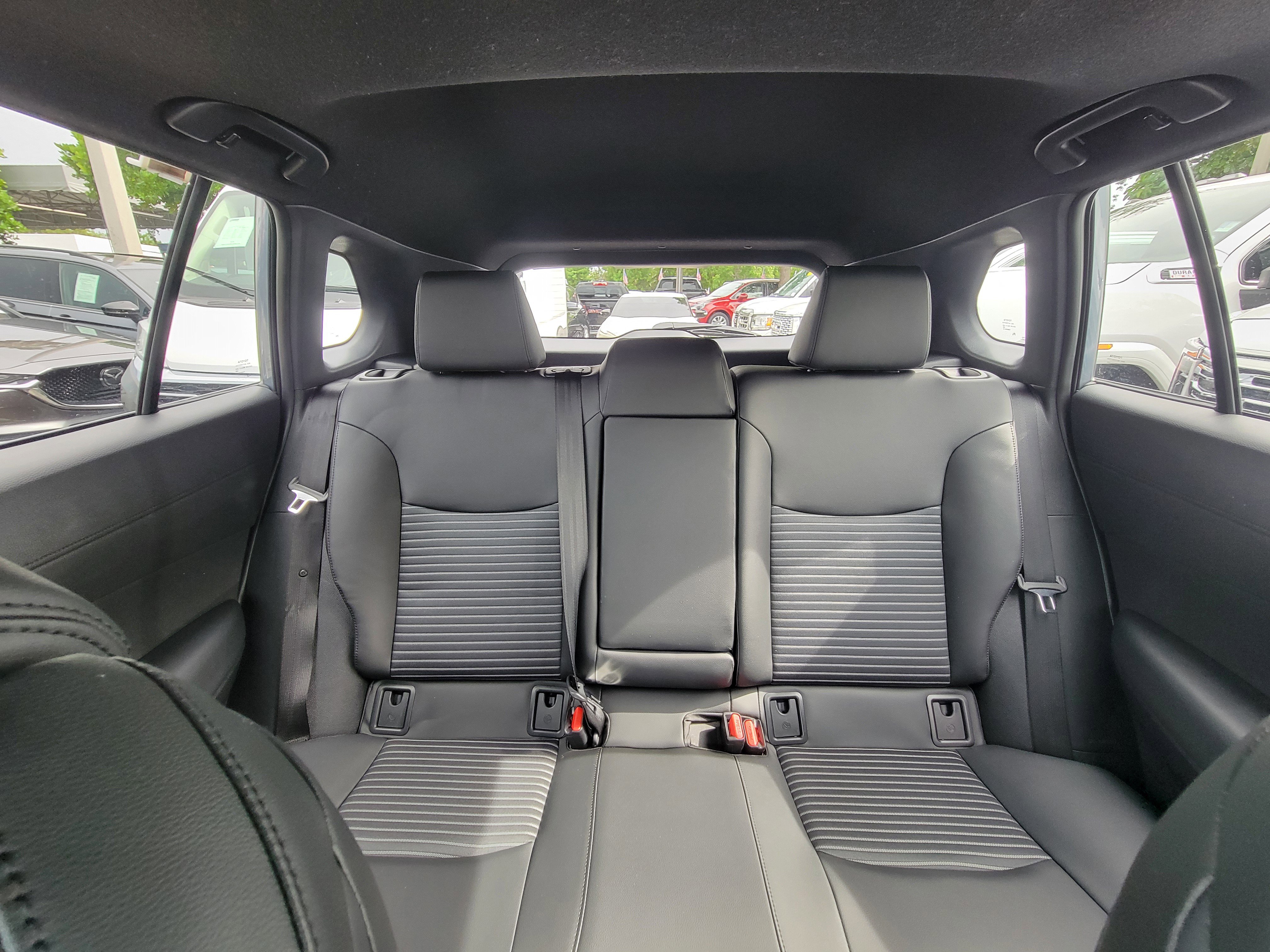 Used 2024 Toyota Corolla Cross AWD Hybrid w/ Convenience Package image 16