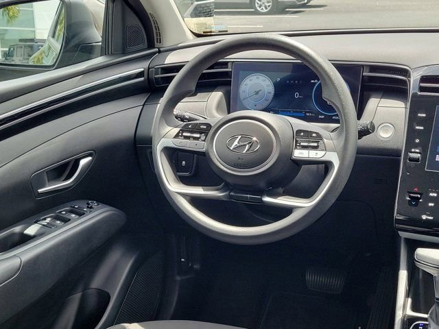 Used 2024 Hyundai Tucson SEL FWD image 3