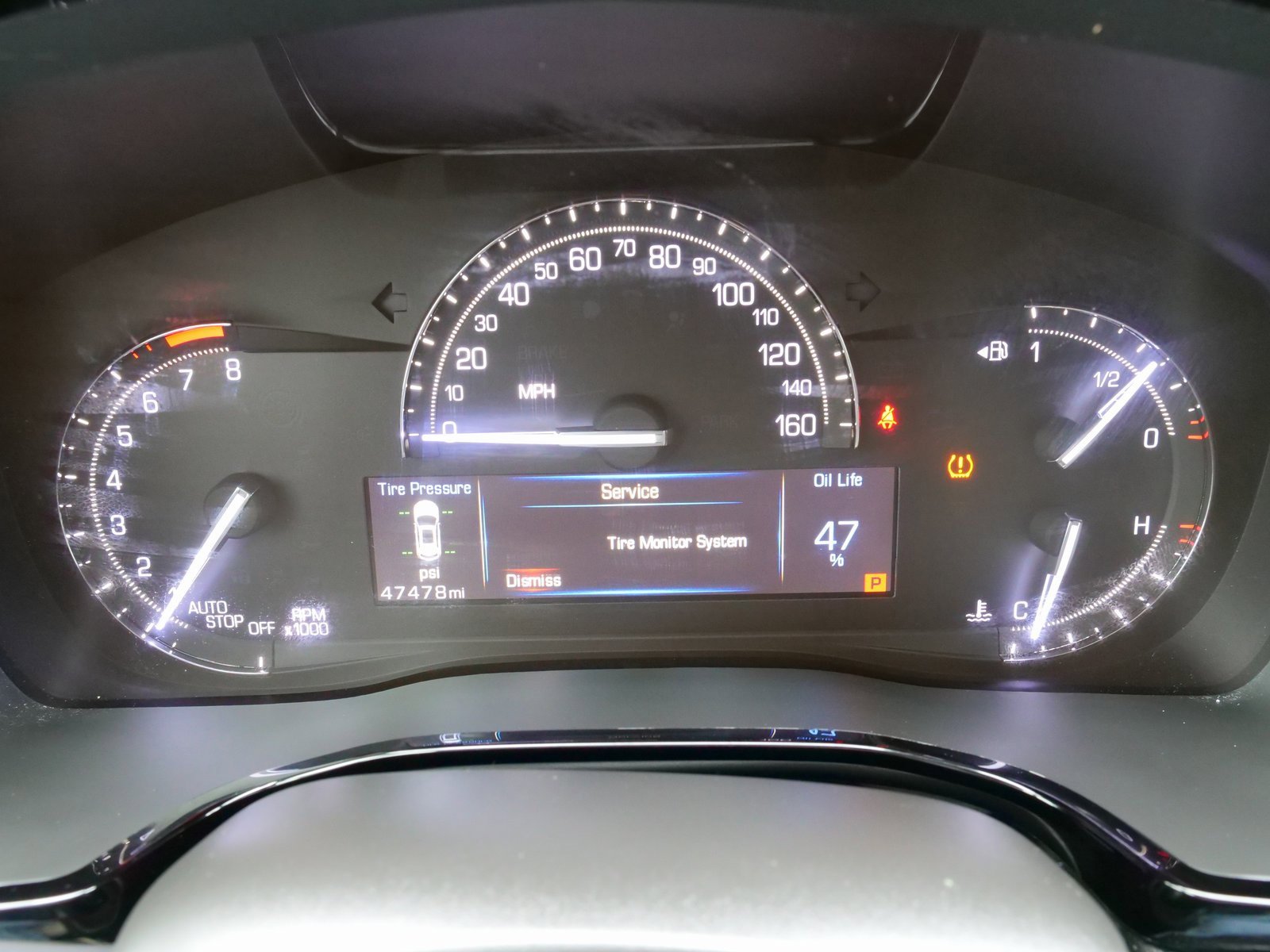 Used 2018 Cadillac XT5 Luxury w/ Driver Awareness Package image 25