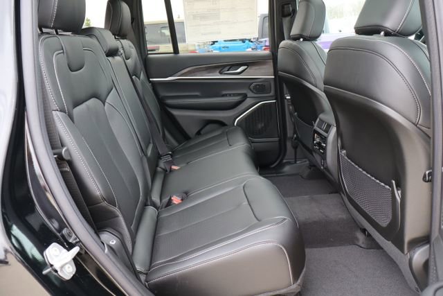 New 2026 Jeep Grand Cherokee Limited image 43