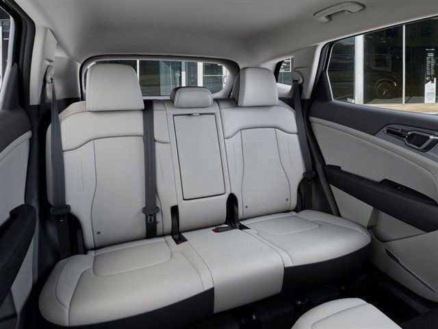 New 2026 Kia Sportage EX image 16