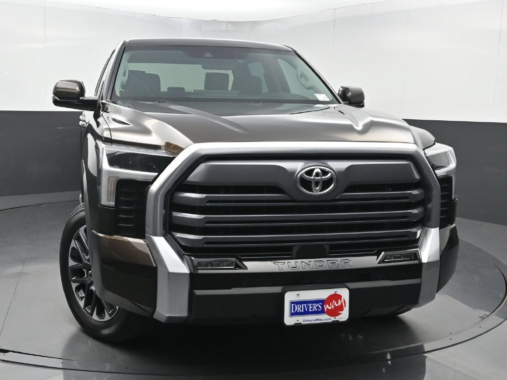 Used 2023 Toyota Tundra Limited w/ Power Package AWD/4WD image 43