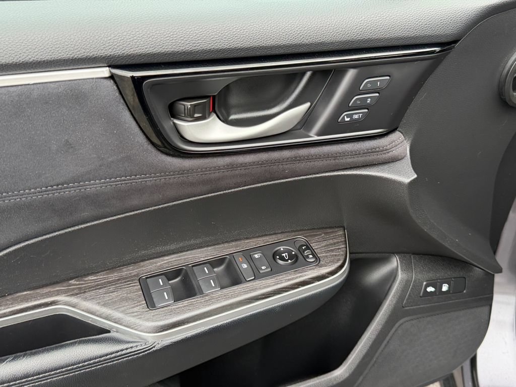 Used 2018 Honda Clarity Touring image 15