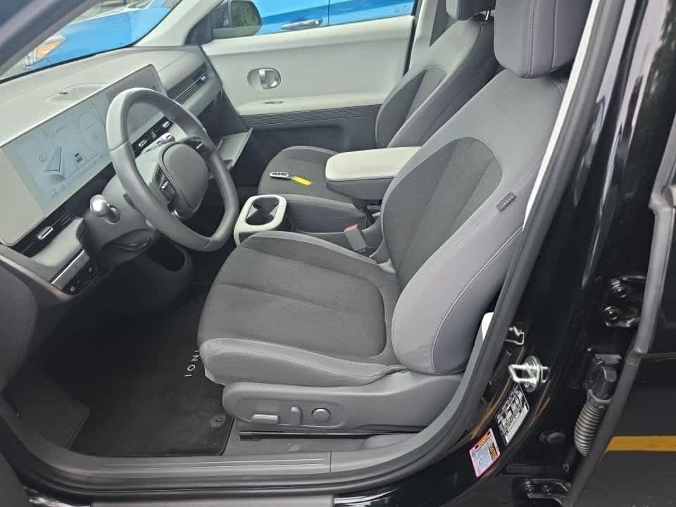 Used 2024 Hyundai Ioniq 5 SEL AWD/4WD image 5