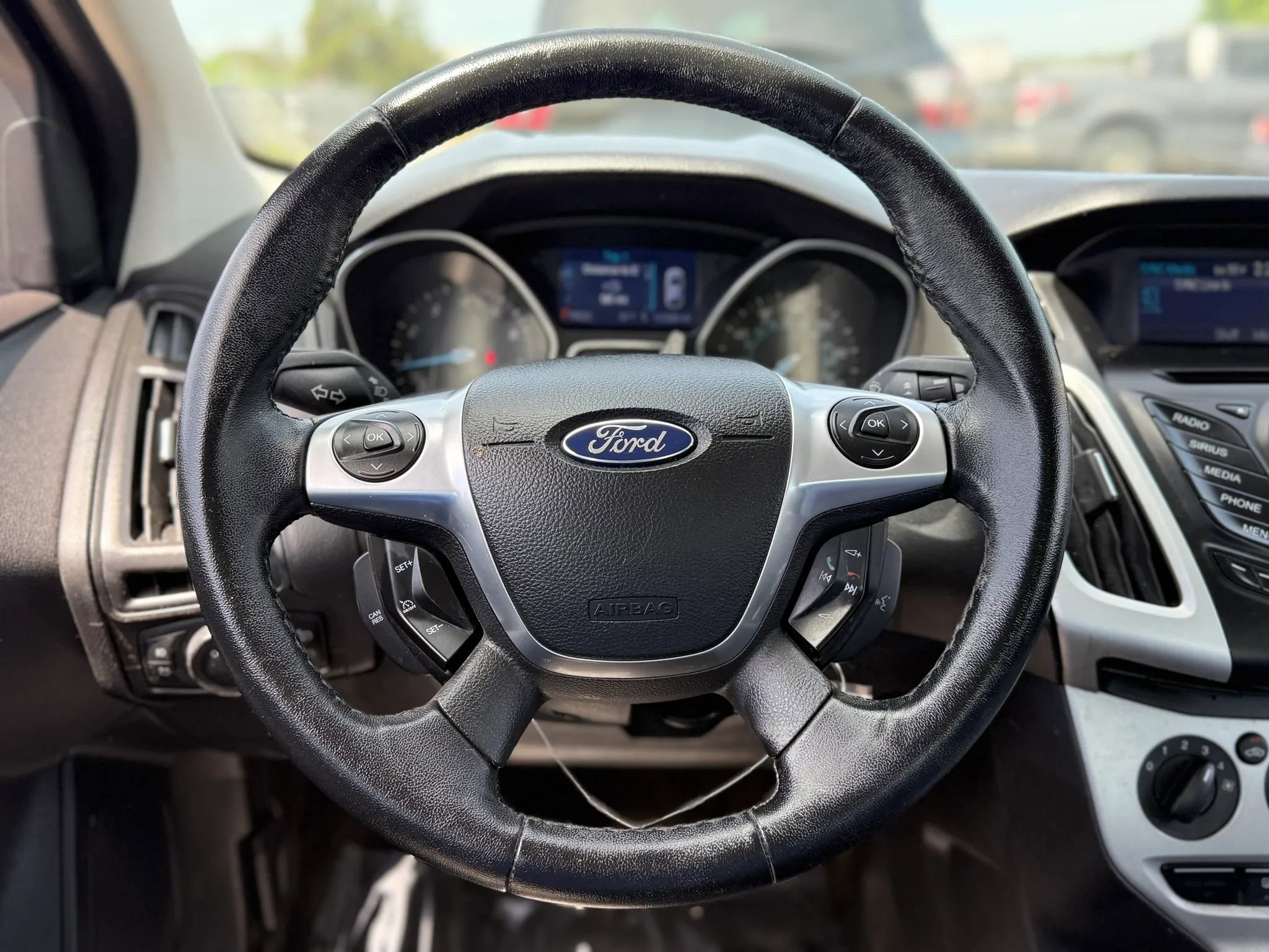 Used 2013 Ford Focus SE FWD image 24