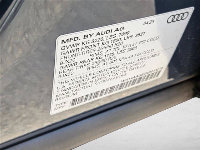 Used 2024 Audi Q8 e-tron Premium AWD/4WD image 25