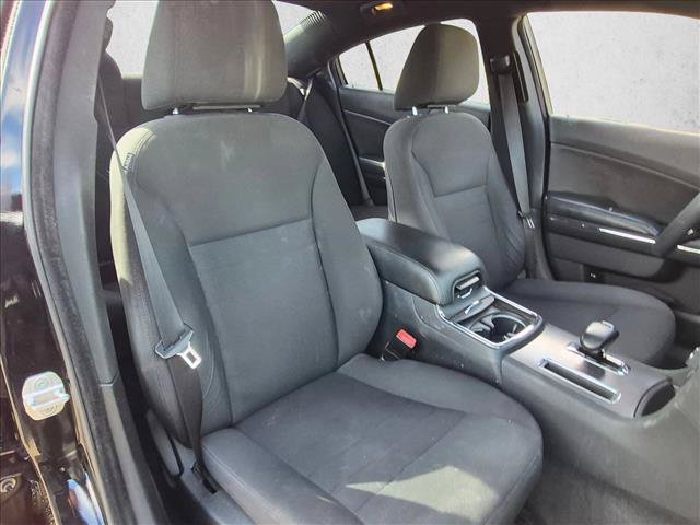 Used 2012 Dodge Charger SE RWD image 16