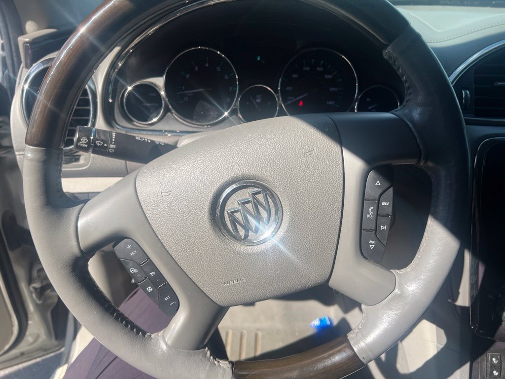 Used 2015 Buick Enclave Leather FWD image 6