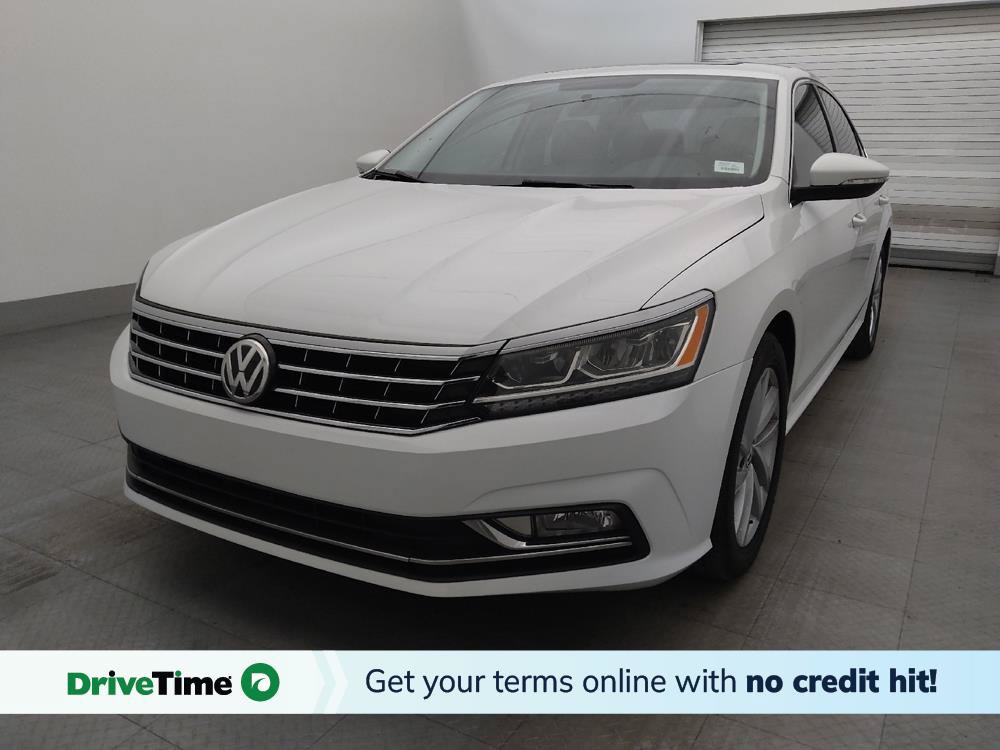 Used 2018 Volkswagen Passat 2.0T SE w/ SE Lighting Package