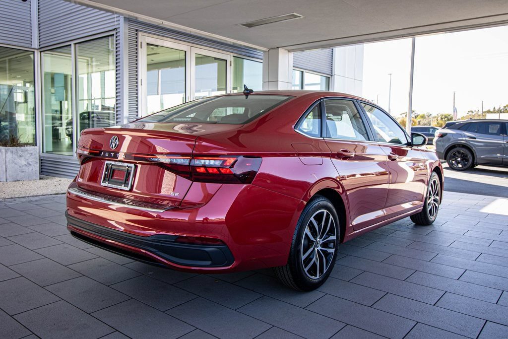 New 2026 Volkswagen Jetta SE FWD image 19