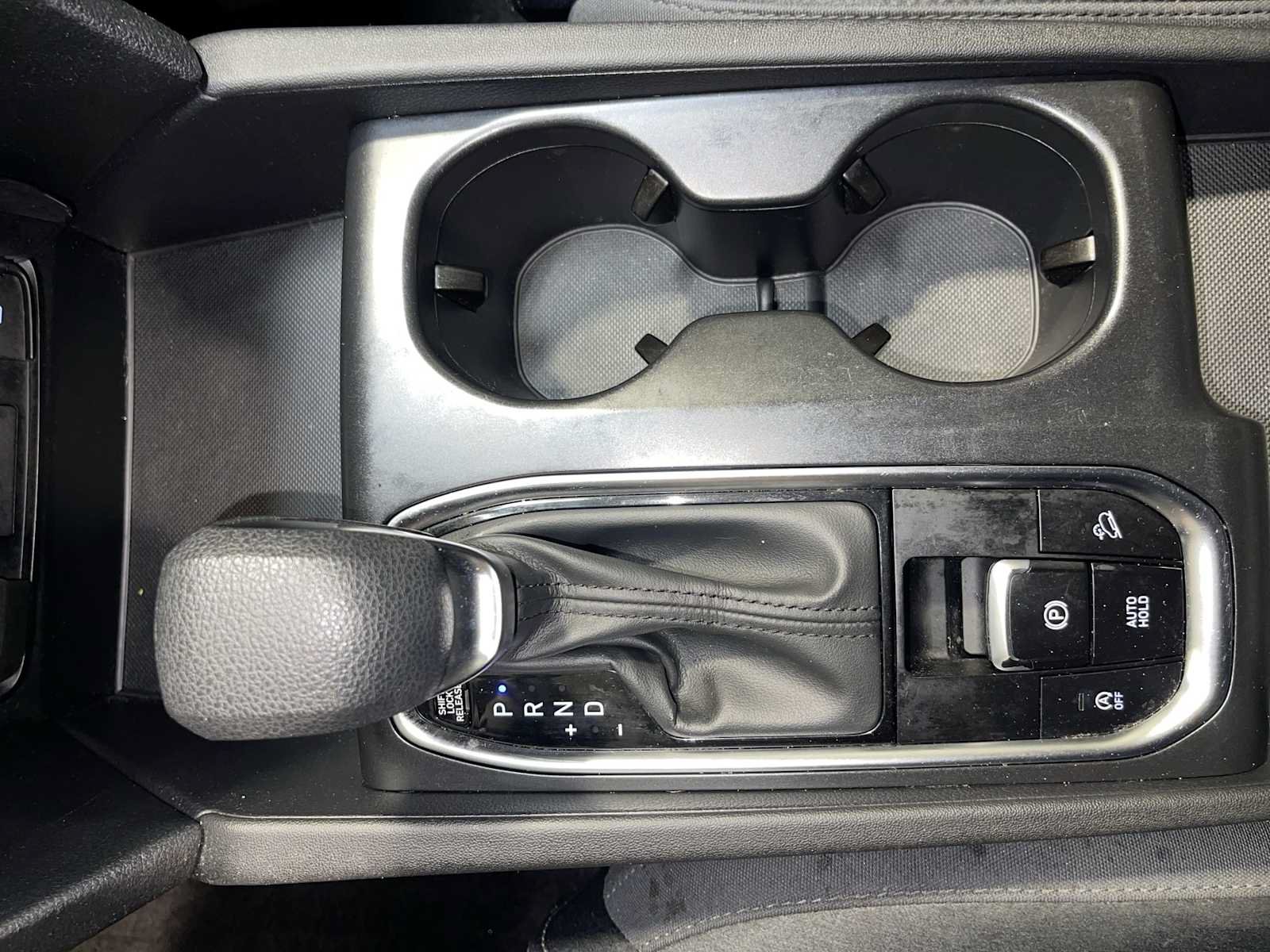 Used 2019 Hyundai Santa Fe SE AWD/4WD image 17