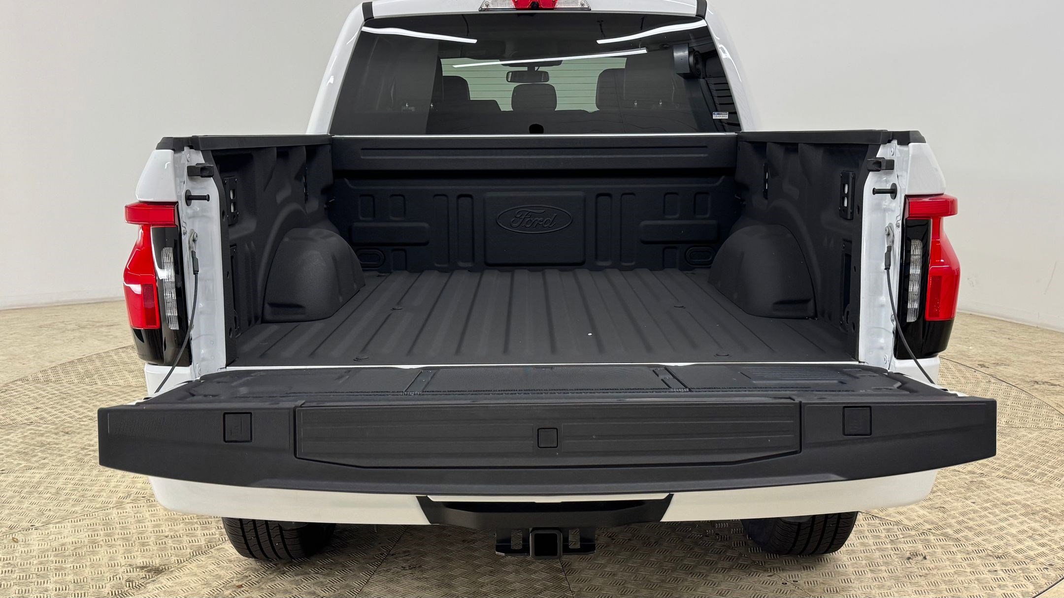 New 2025 Ford F150 Lightning Flash image 24