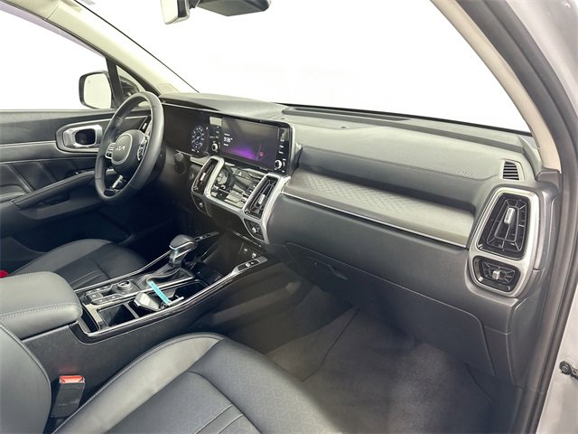 Used 2023 Kia Sorento SX image 32