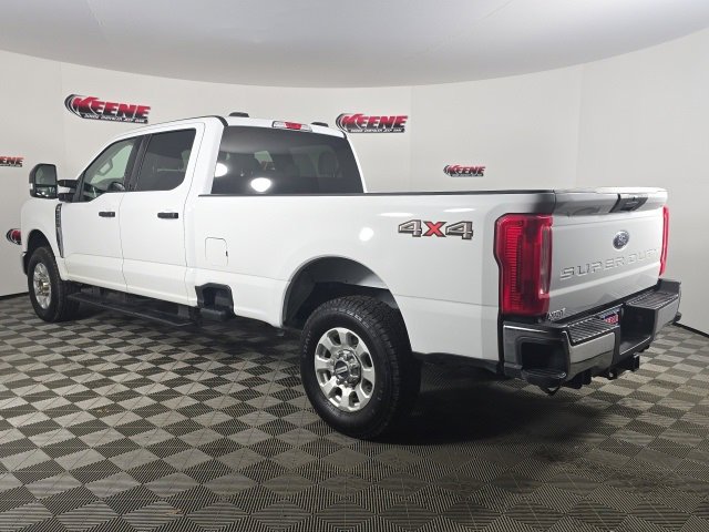 Used 2024 Ford F250 XLT image 6