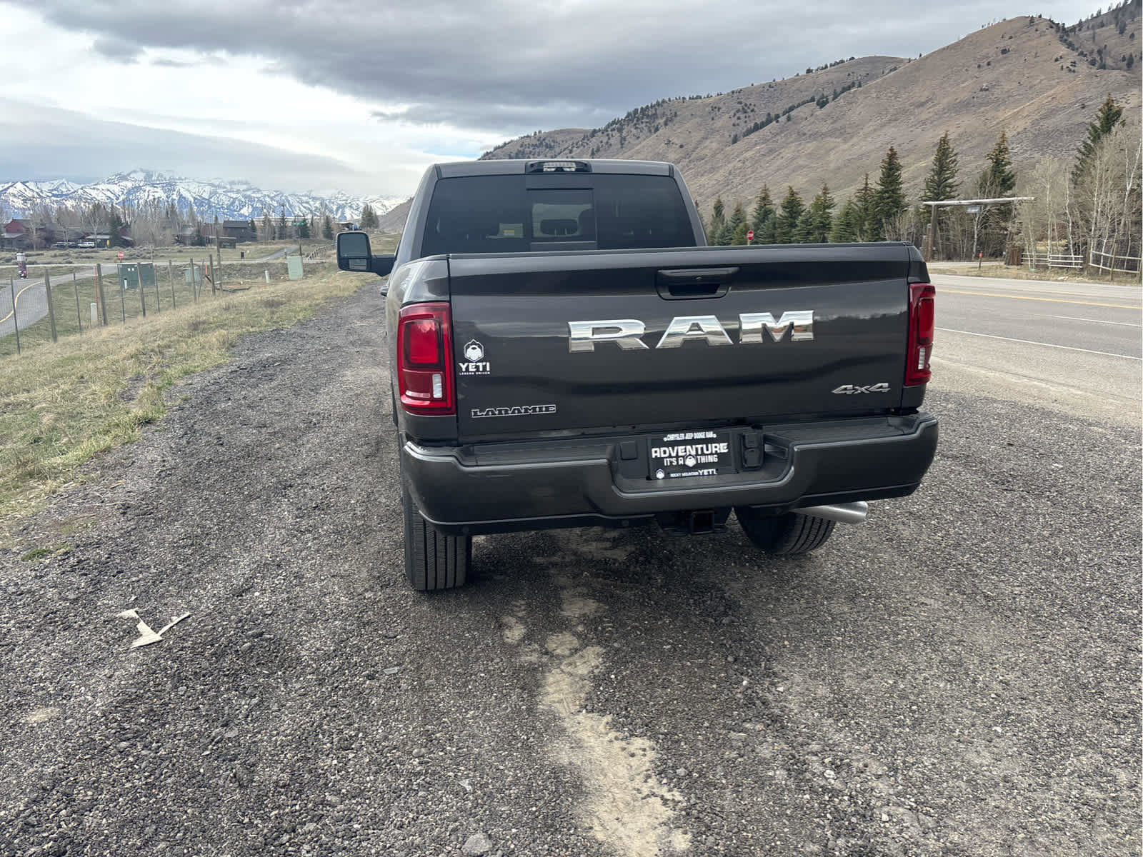 New 2025 RAM 3500 Laramie image 30