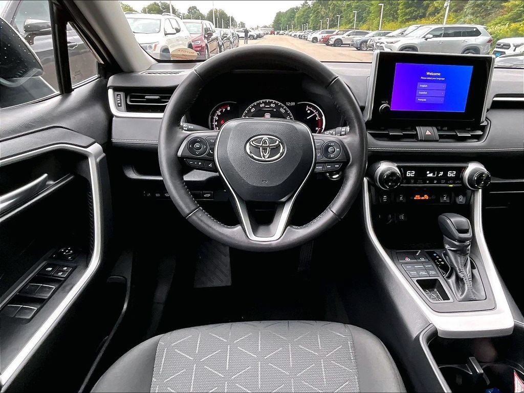 Certified 2023 Toyota RAV4 XLE w/ Convenience Package AWD/4WD image 17
