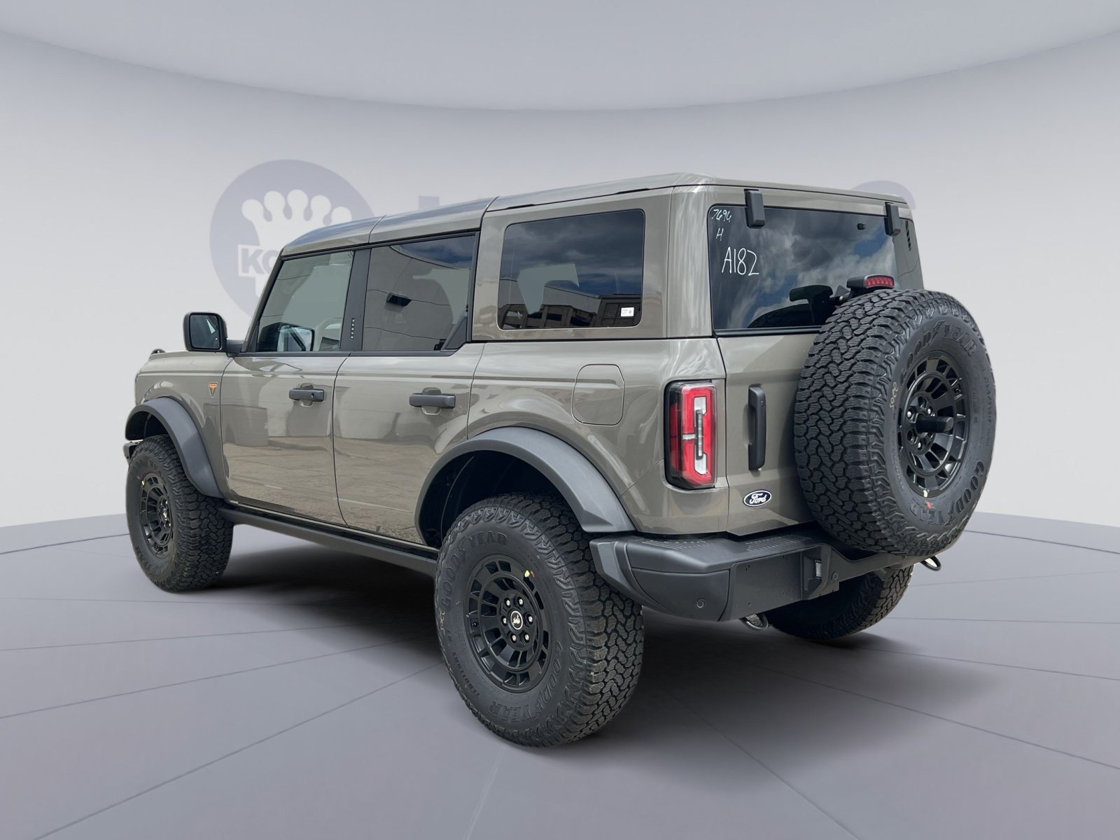 New 2026 Ford Bronco Badlands AWD/4WD image 8