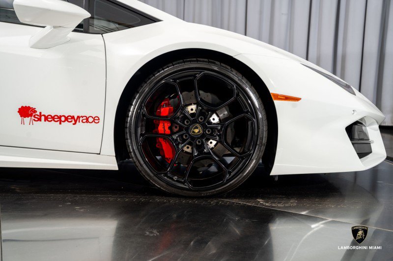 Used 2019 Lamborghini Huracan LP 580-2 image 20
