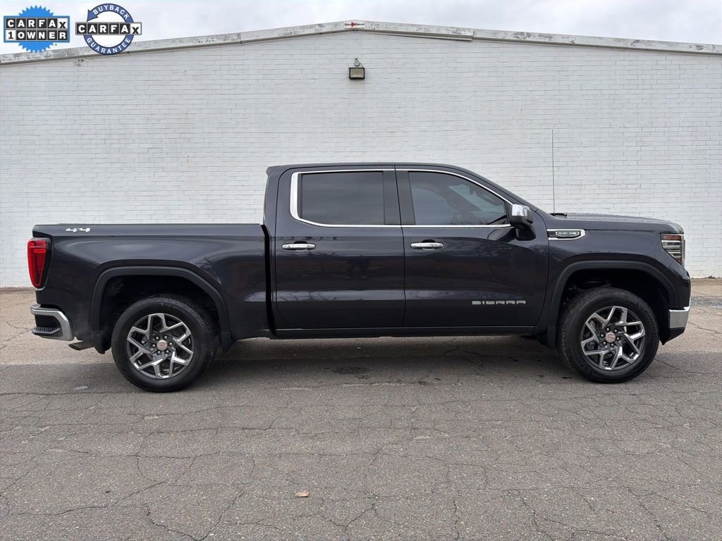 Used 2022 GMC Sierra 1500 SLT image 1