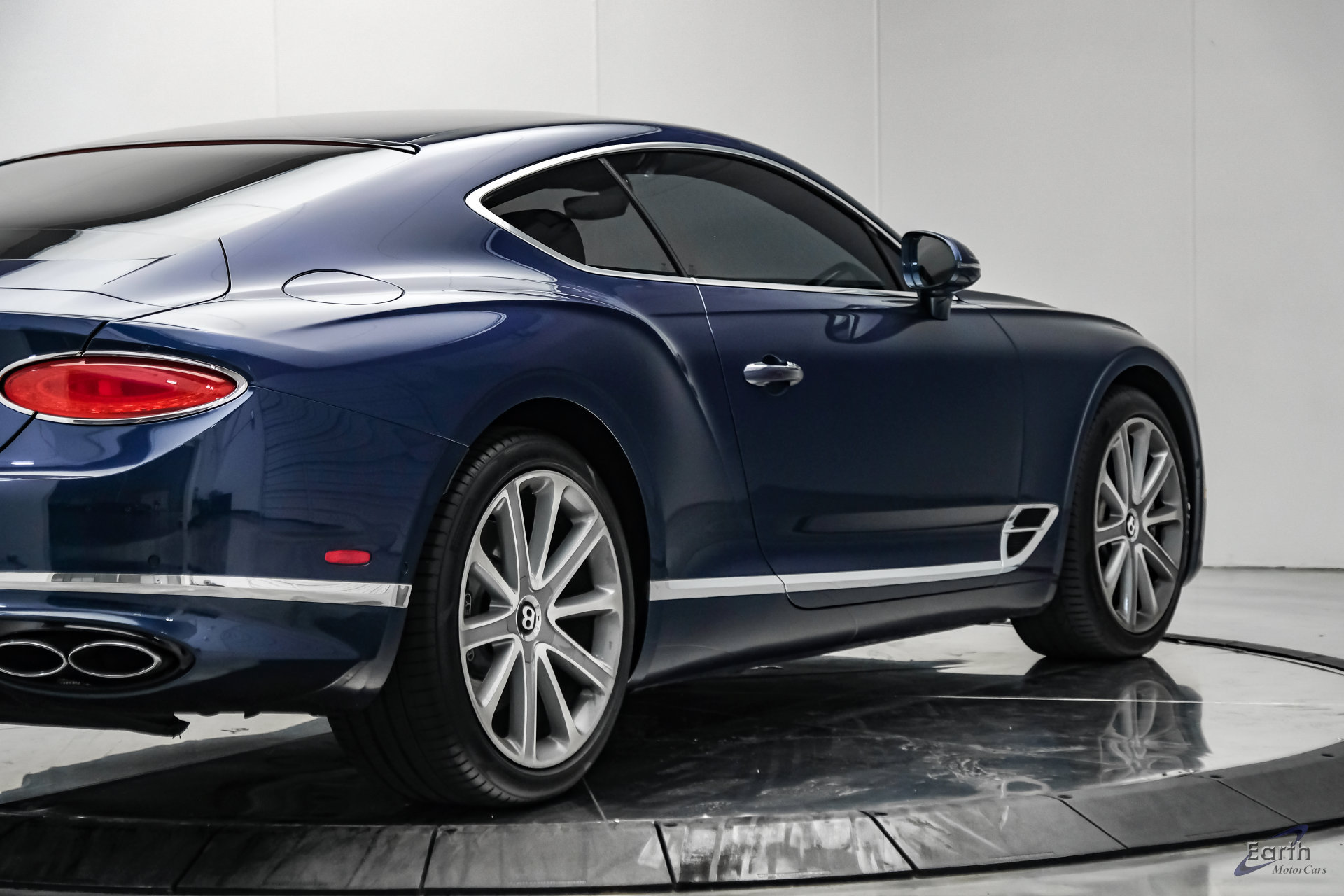 Used 2020 Bentley Continental GT V8 First Edition AWD/4WD image 18