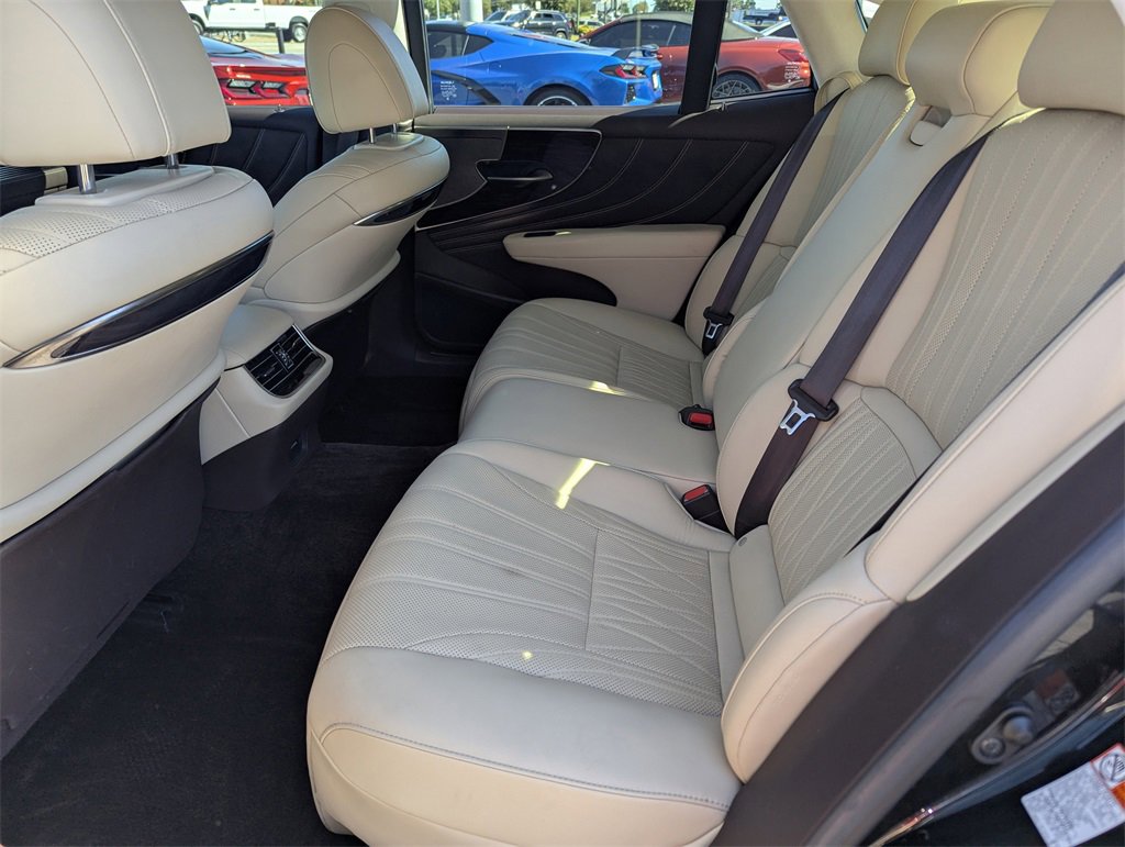 Used 2020 Lexus LS 500 w/ Luxury Package image 11