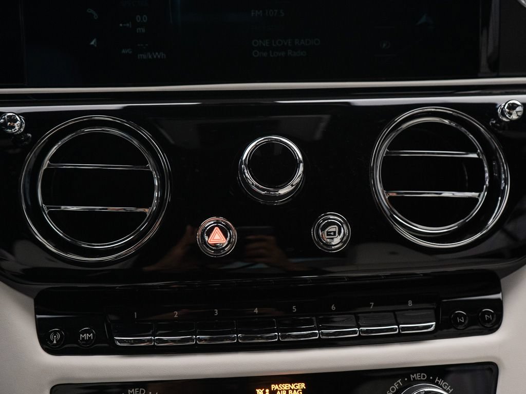 Certified 2024 Rolls-Royce Spectre w/ Spectre Launch Package AWD/4WD image 31