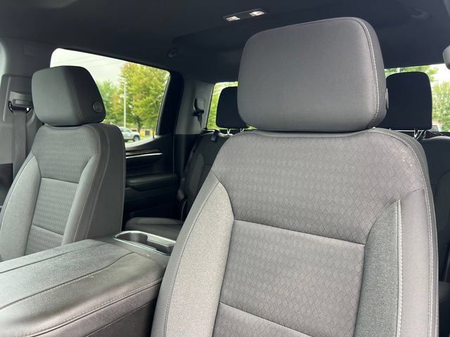 Used 2023 Chevrolet Silverado 1500 LT AWD/4WD image 17