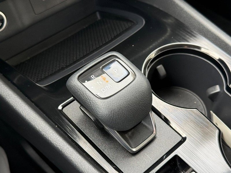 Used 2021 Nissan Rogue SV image 25