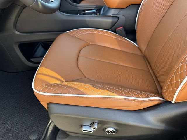 New 2026 Chrysler Pacifica Pinnacle FWD image 23