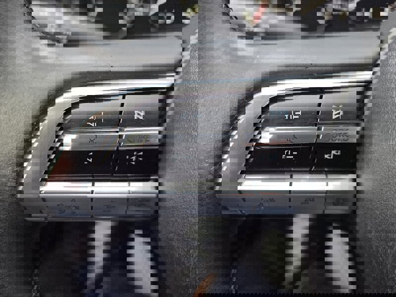 Used 2020 MAZDA MAZDA3 AWD Sedan w/ Premium Package image 17