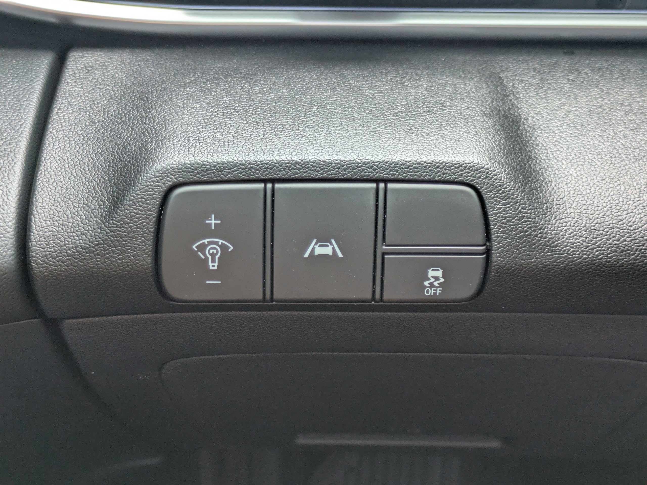 Used 2023 Hyundai Elantra Limited FWD image 22