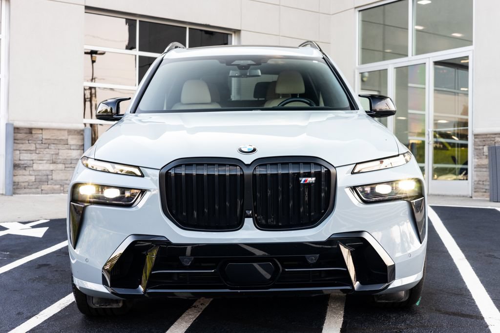Used 2024 BMW X7 M60i w/ Executive Package AWD/4WD image 6