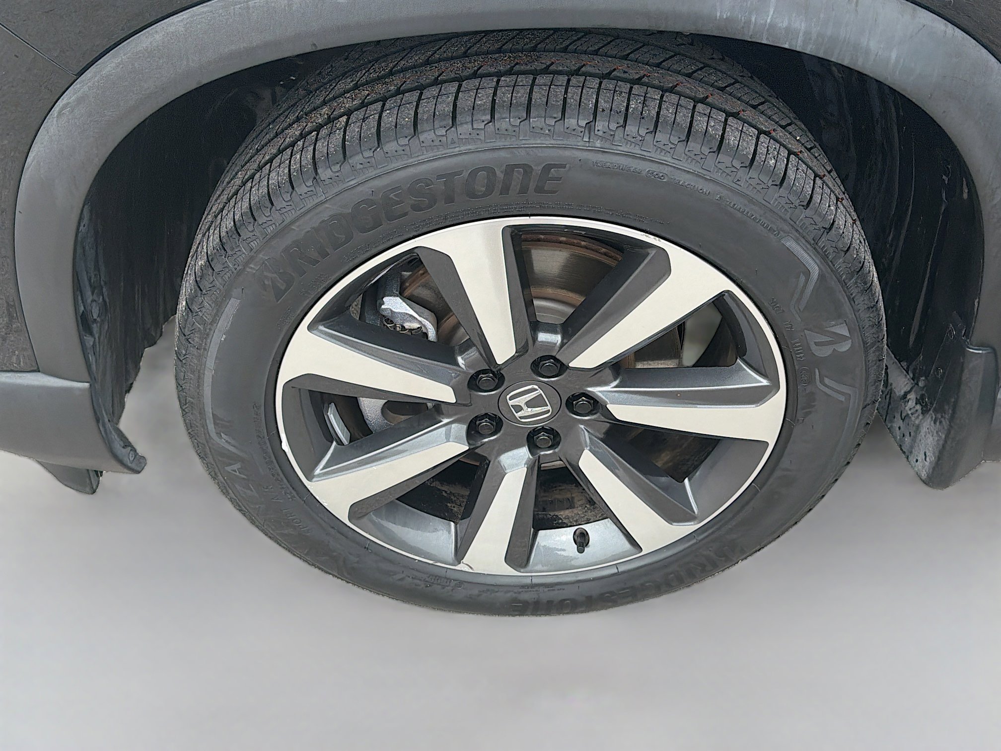 Certified 2023 Honda Pilot Touring image 37