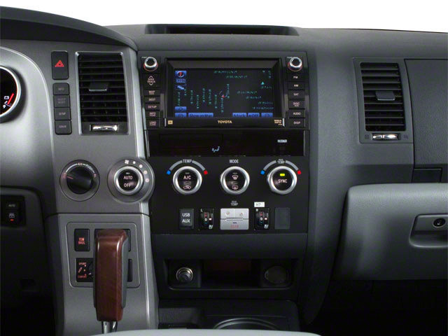 Used 2011 Toyota Sequoia Platinum AWD/4WD image 10