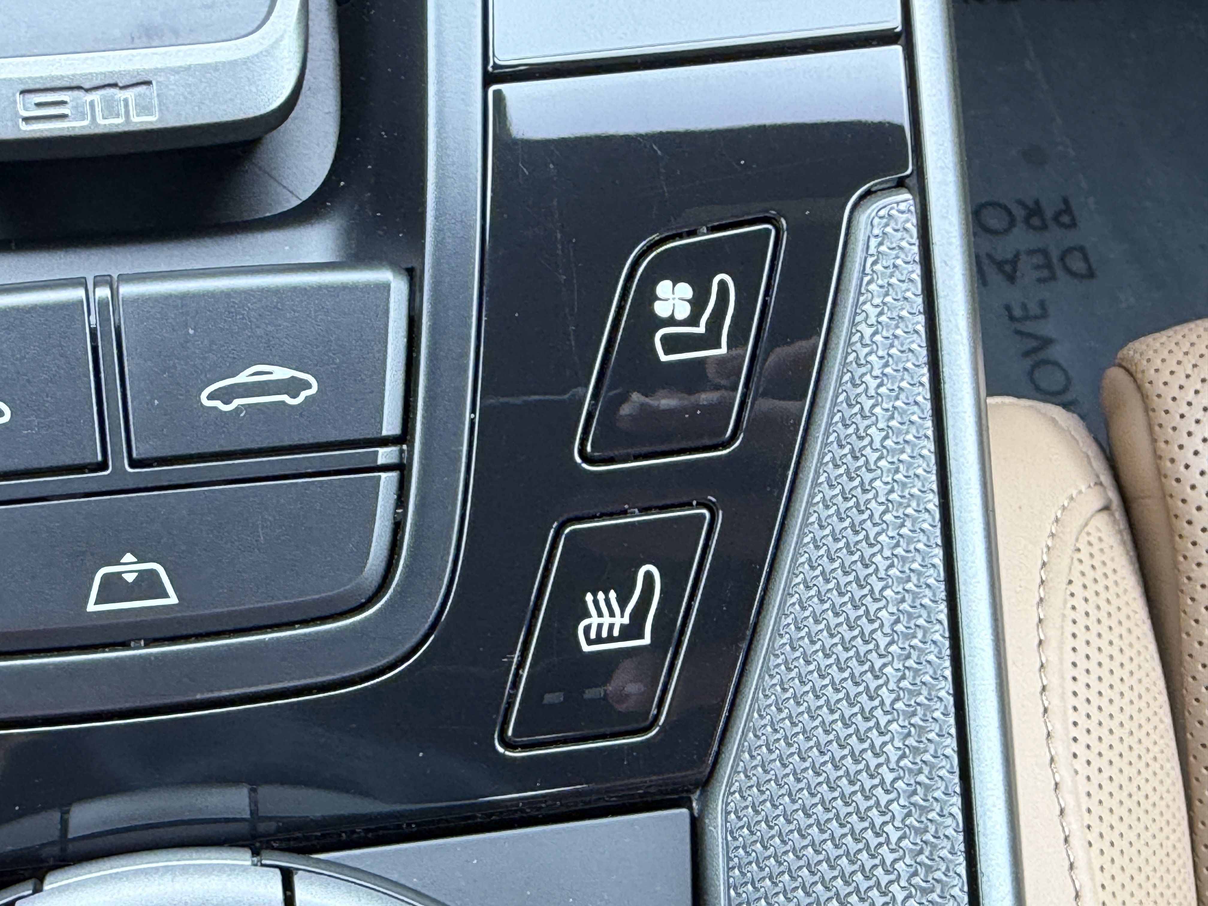 Certified 2020 Porsche 911 Carrera 4S image 26