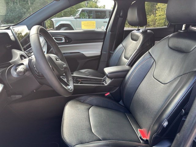 Used 2023 Jeep Compass Limited AWD/4WD image 38