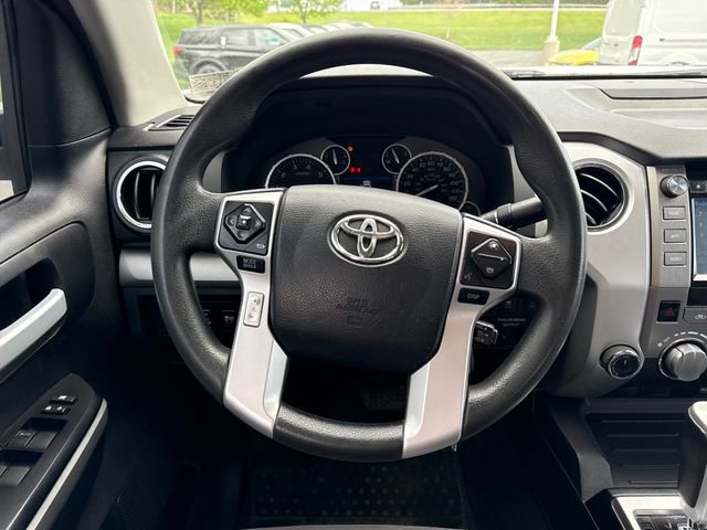 Used 2016 Toyota Tundra SR5 w/ TRD Off Road Package AWD/4WD image 20