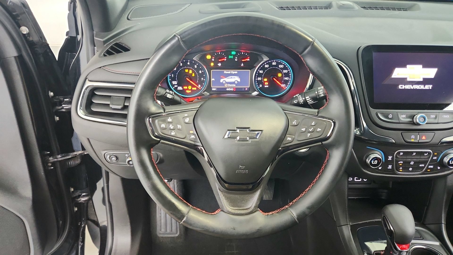Used 2024 Chevrolet Equinox RS FWD image 19