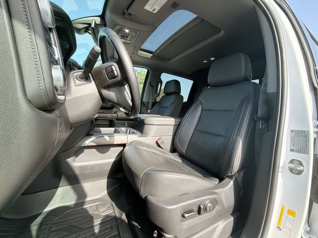 Used 2019 GMC Sierra 1500 SLT w/ SLT Premium Plus Package AWD/4WD image 26
