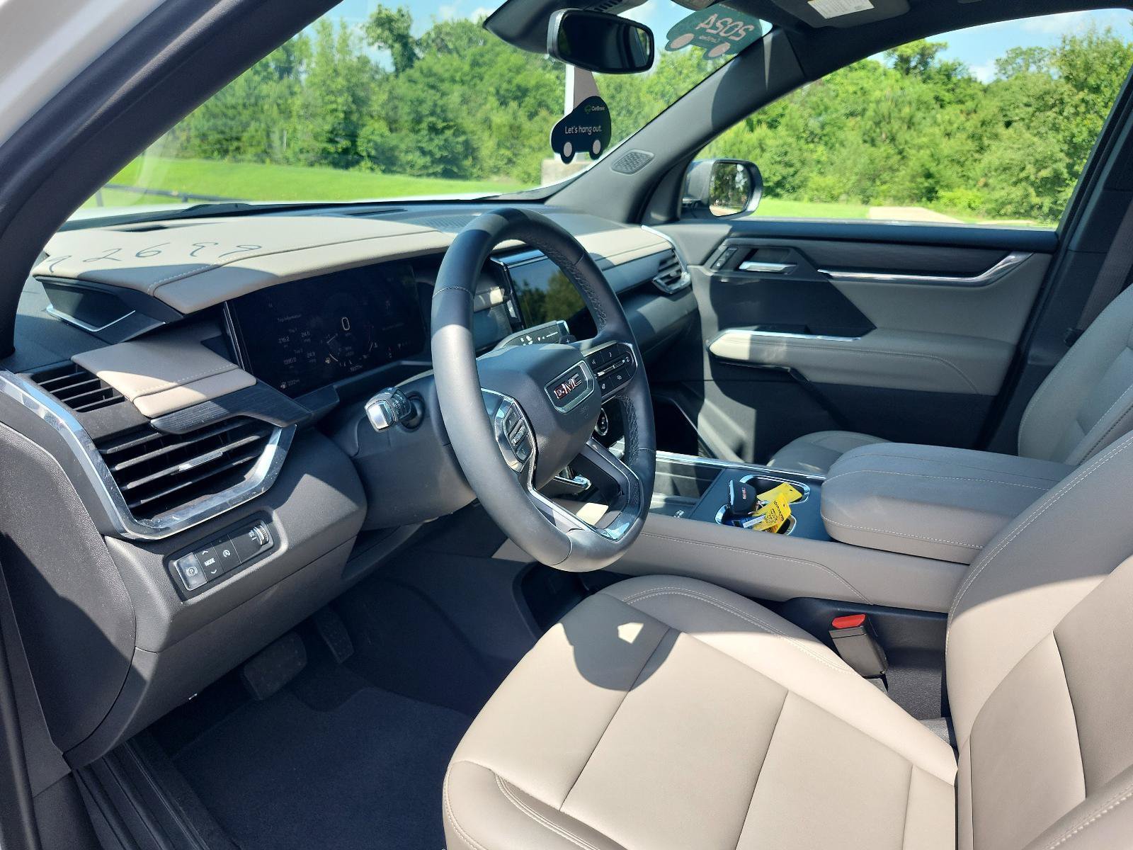 Certified 2024 GMC Acadia Elevation w/ Luxury Package FWD image 15