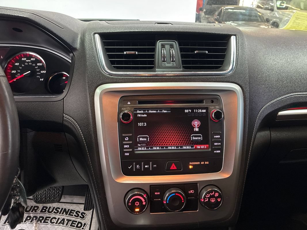 Used 2015 GMC Acadia SLE AWD/4WD image 16