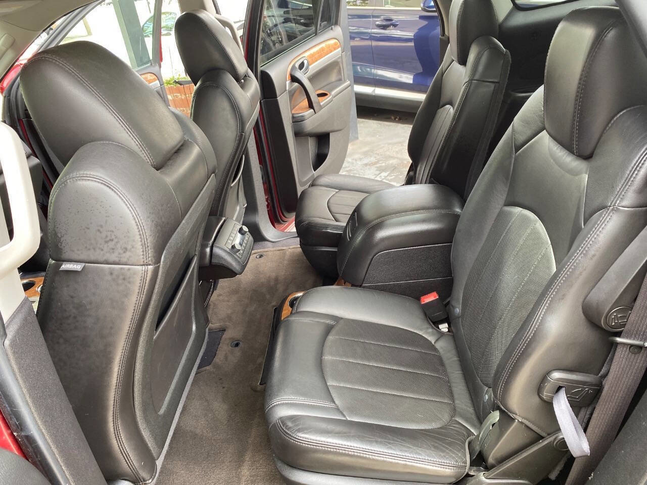 Used 2010 Buick Enclave CXL AWD/4WD image 8