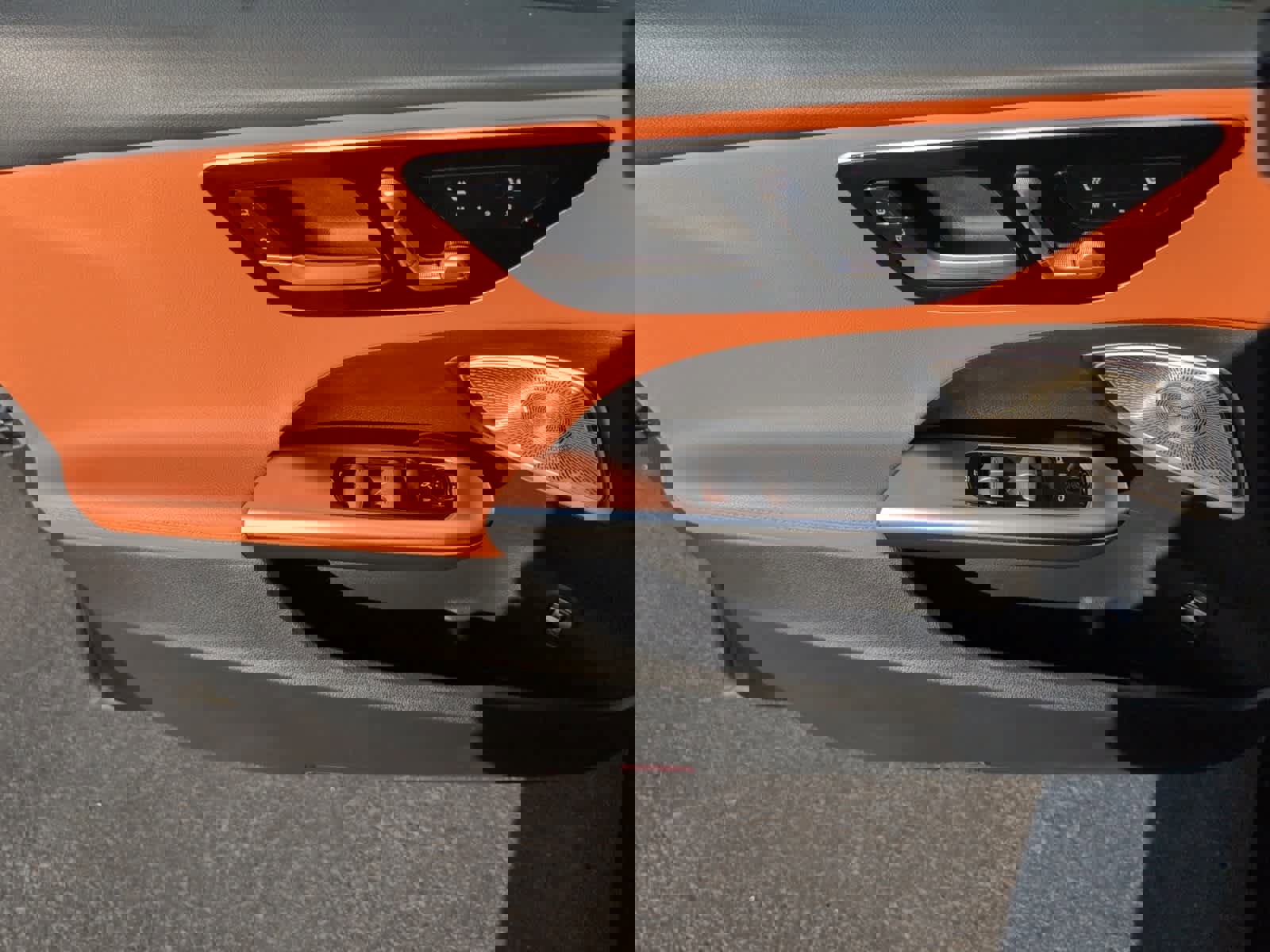 Used 2025 Mercedes-Benz C 300 4MATIC Sedan image 15