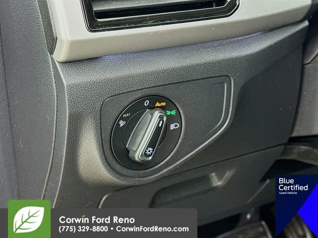 Used 2022 Volkswagen Atlas SEL Premium image 13