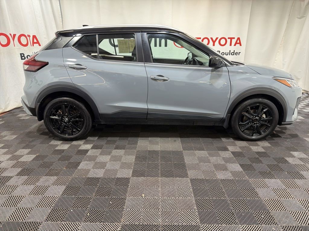 Used 2023 Nissan Kicks SV image 8