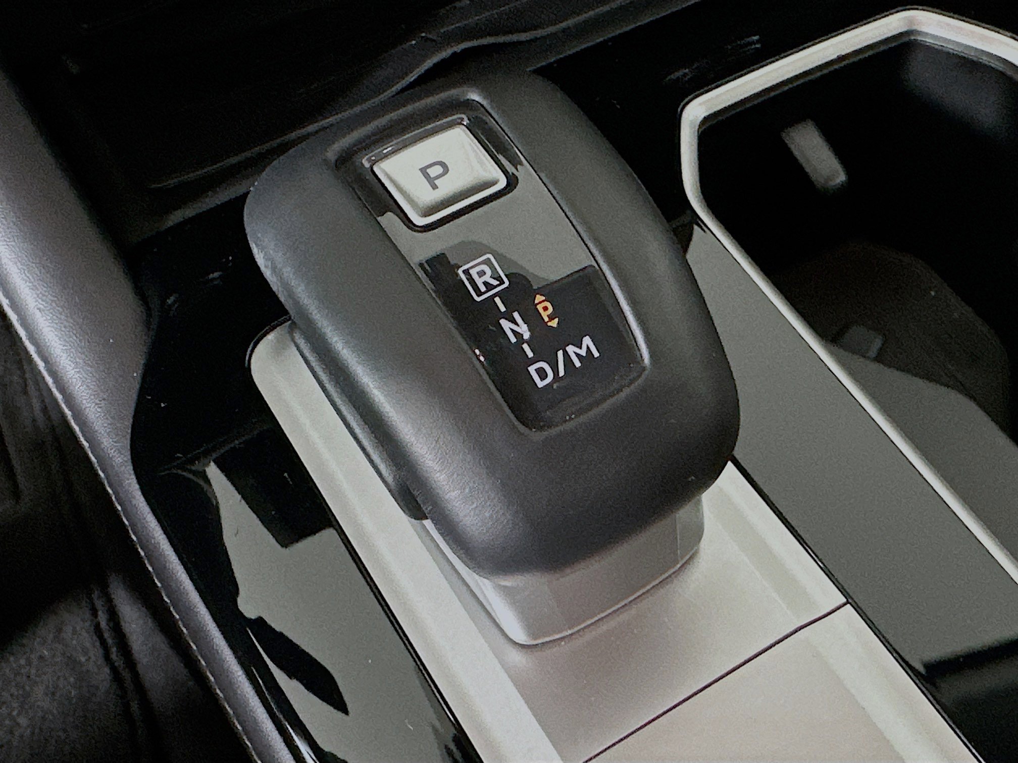 Used 2025 Mitsubishi Outlander SE AWD/4WD image 25