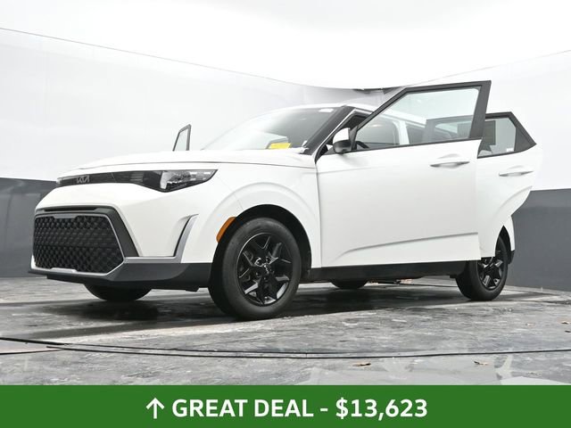 Used 2023 Kia Soul LX w/ Option Group 015 image 68