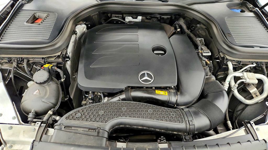 Used 2022 Mercedes-Benz GLC 300 image 25